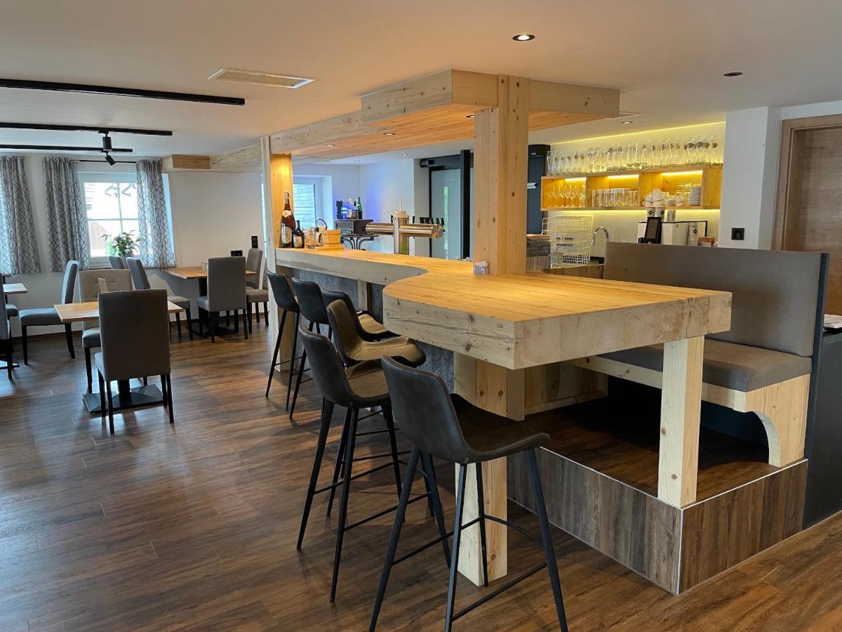 Landgasthaus Zum Kreuz Gbr Isny im Allgäu Esterno foto